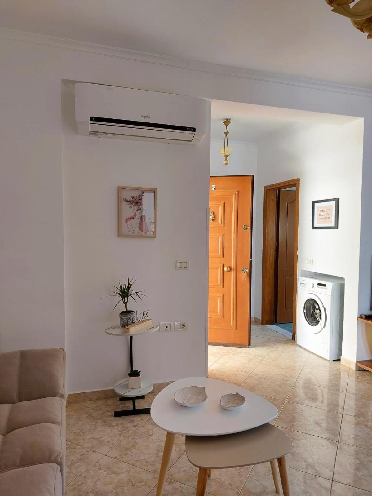 Wendy'S Apartment Berat Luaran gambar